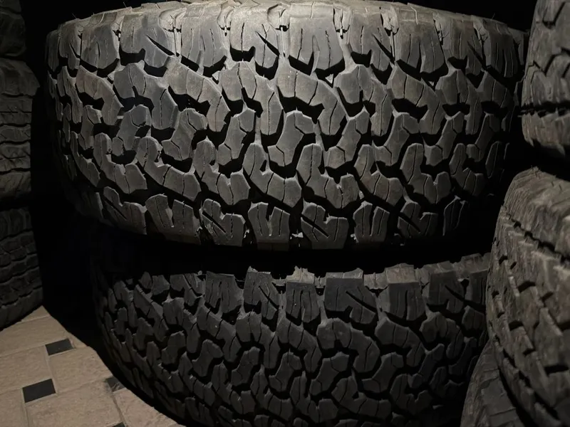 BFGOODRICH 285/70/17 orginal 4 ta birxil — фото 2
