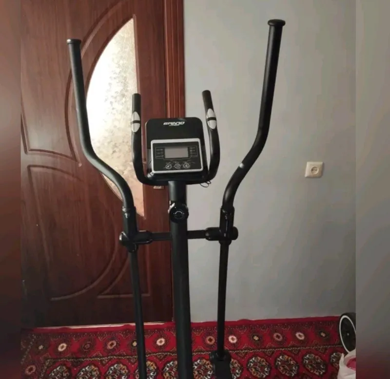 Велотренажёр Grand Fitness 3 Велотренажёр Grand Fitness 3
