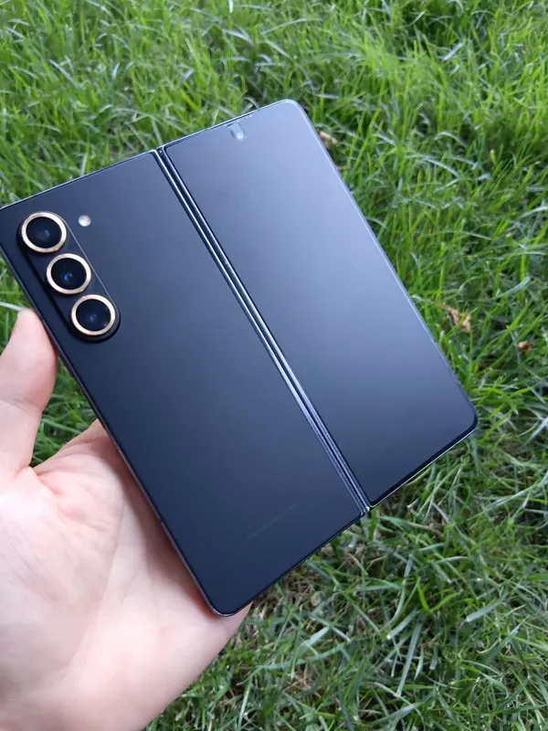samsung Z Fold 5 (12+12 ) 24/512GB Galaxy Z Fold 5 3