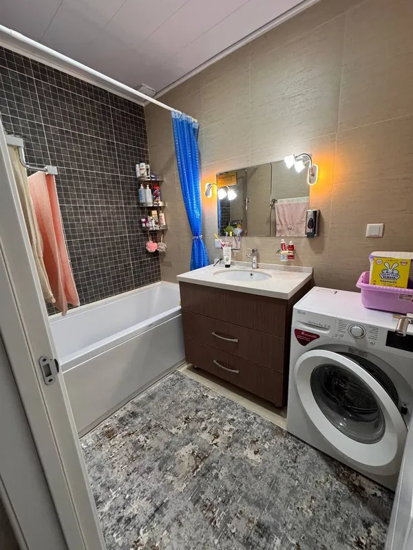 Almazar City turar joy majmuasida 2 xonali kvartira sotiladi 8