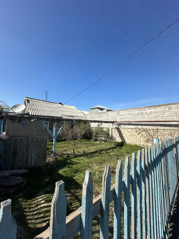 Продаю г. Навои, в военном городке зем. участок 8 соток — фото 1