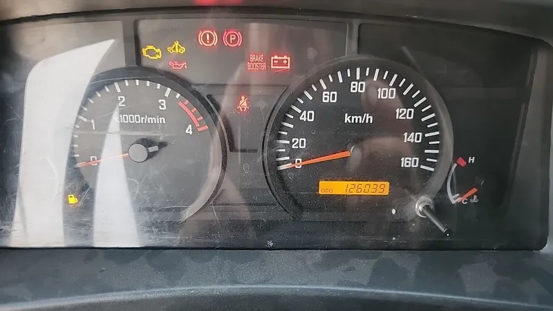 Isuzu samasval snj 5