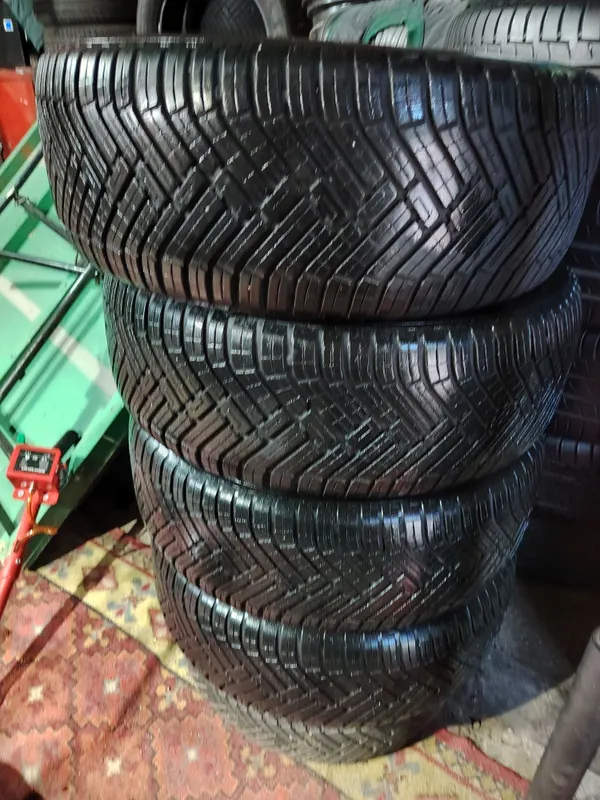 Продам шины Малибу трекер итд17 1 Продам шины Малибу трекер итд17 1