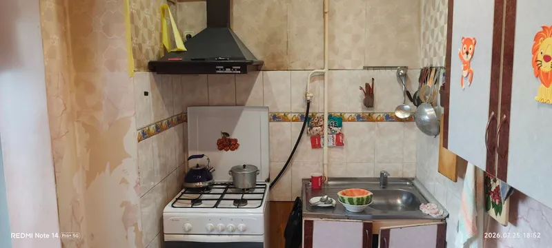 2 xonali sotiladi 1