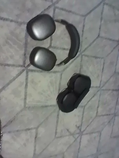 AirPods Max: один сломался, купил за 250 тысяч 3
