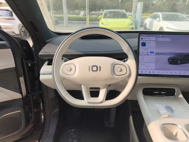 CHANGAN NEVO Q07 215 Prestige Edition — фото 6