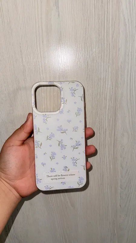 Чехлы для iPhone 16 Pro Max 2