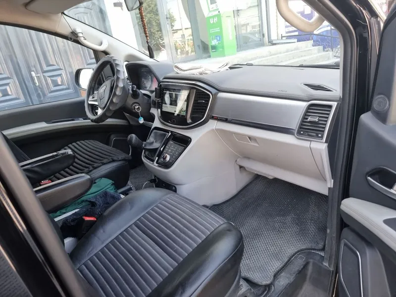 JAC M4 2024 8+1 kishilik 6