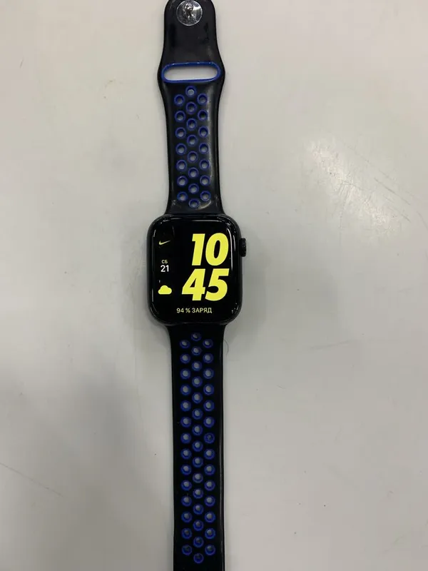 Продаю часы Appel wath