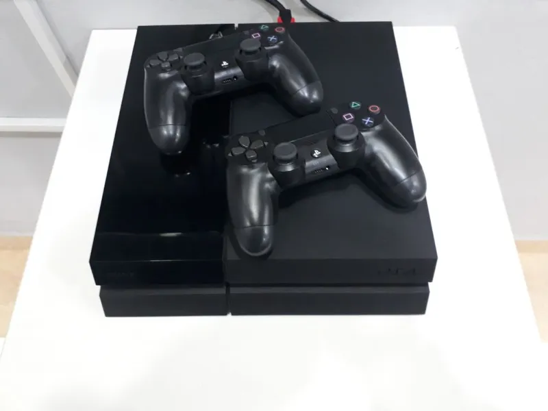 Playstation 4 Fat — фото 1