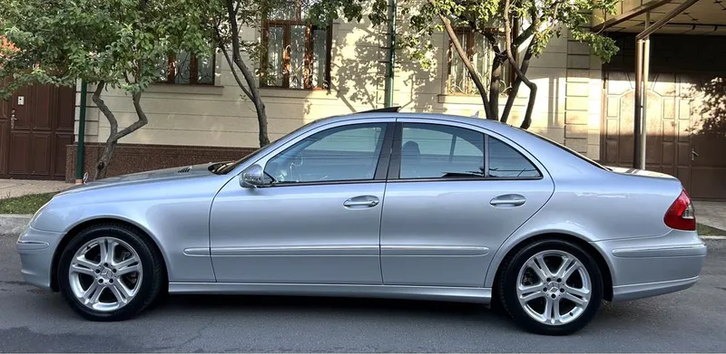 W211 E200 Kompressor 3