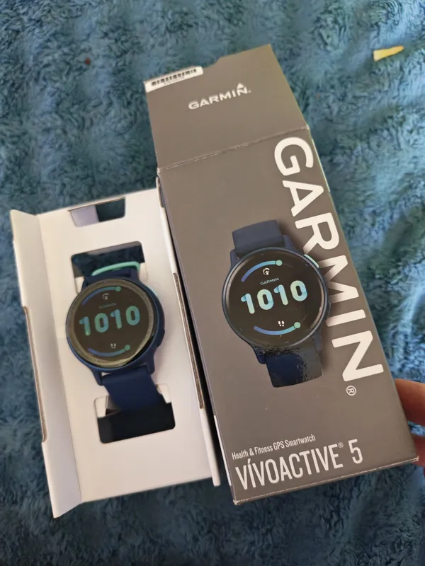 продаются часы наручные. GARMIN 2 продаются часы наручные. GARMIN 2