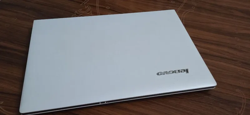 Lenovo IdeaPad Core i5 / 4GB RAM / videokartali — фото 3