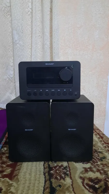 HI-FI система SHARP