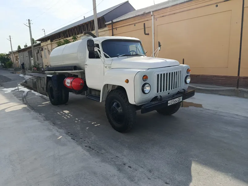 Gaz 53 1988 yil Gavnavoz
