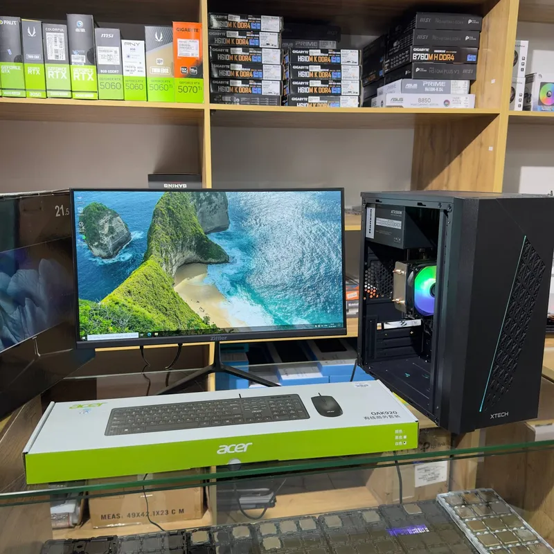 Kompyuter to'plami (monitor bilan)