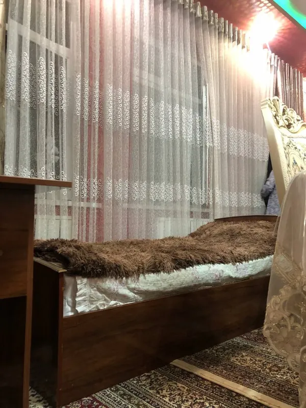 shkaf va 1 kishilik divan 2