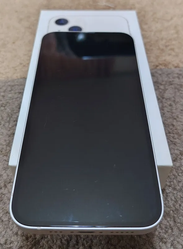 IPhone 13 sotaman 1