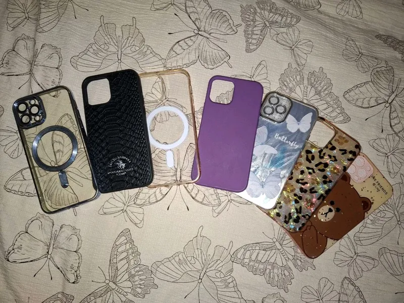Чехлы 7штук iphone 12pro Чехлы 7штук iphone 12pro