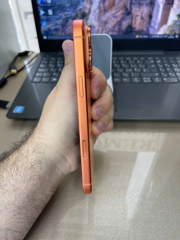 iPhone 17 Pro Max 4 iPhone 17 Pro Max 4