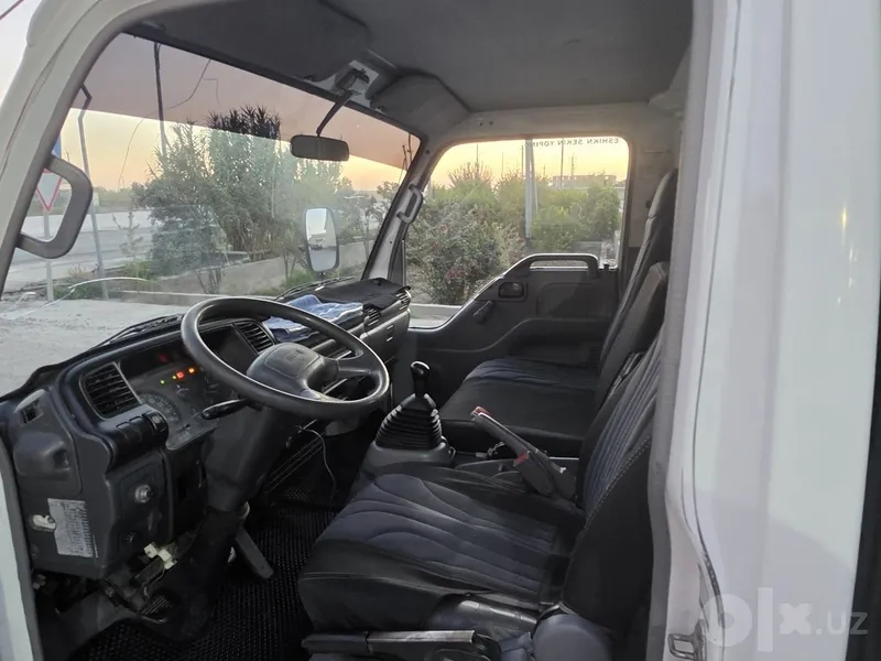 Isuzu Radnoy Samasval Yili 2015 6 Isuzu Radnoy Samasval Yili 2015 6