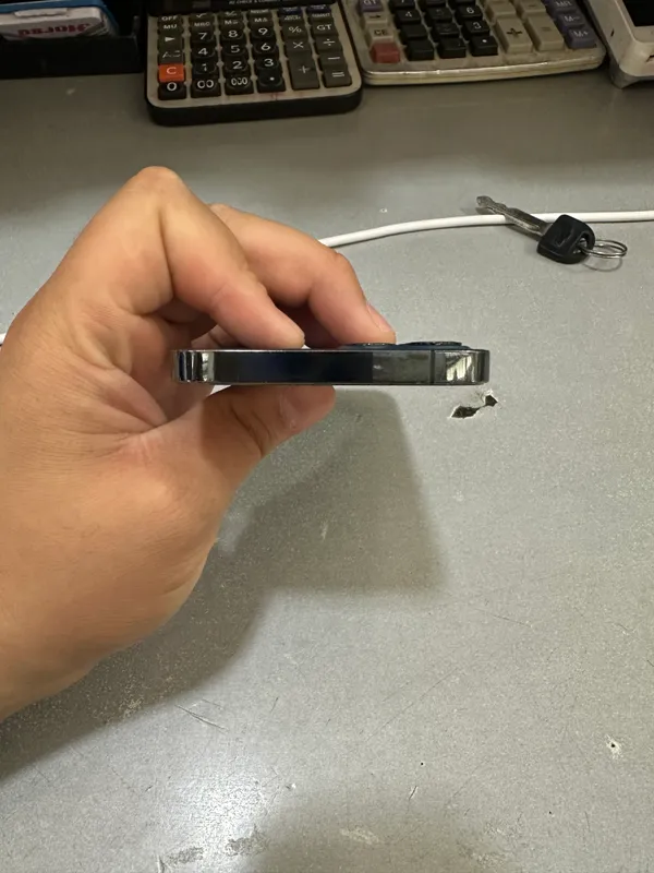 iPhone 12 Pro, 73 года, 256 ГБ, 250 долларов 3