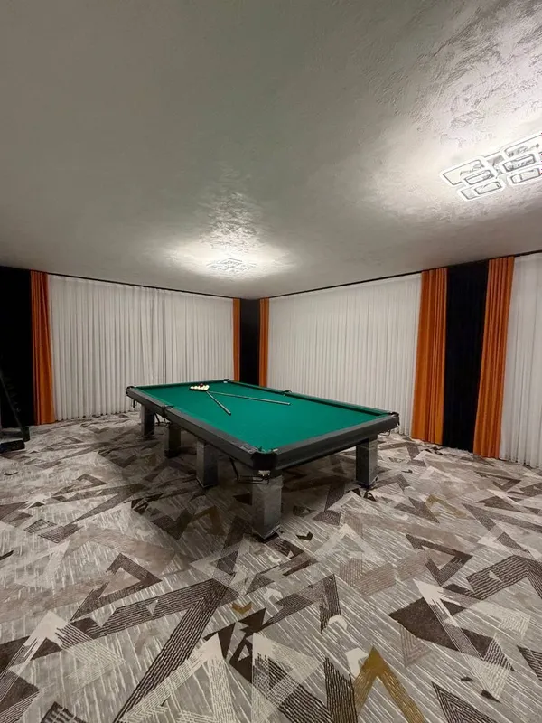 Professional billiard stoli sotiladi 3 Professional billiard stoli sotiladi 3