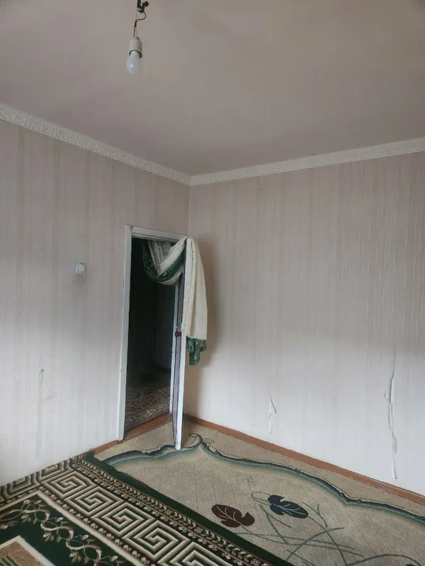 Продаётся квартира Срочно 3ком 2-етаж Адрес Аранча военный городок — фото 4