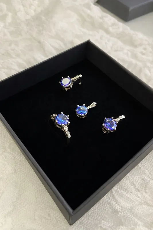 Серебряный 925 комплект с сертификатом