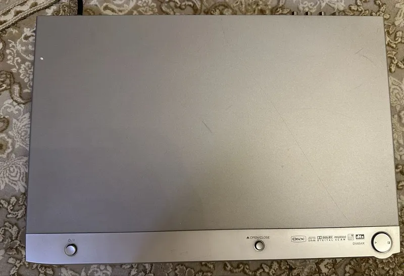 DVD player LG DV654X 2 DVD player LG DV654X 2