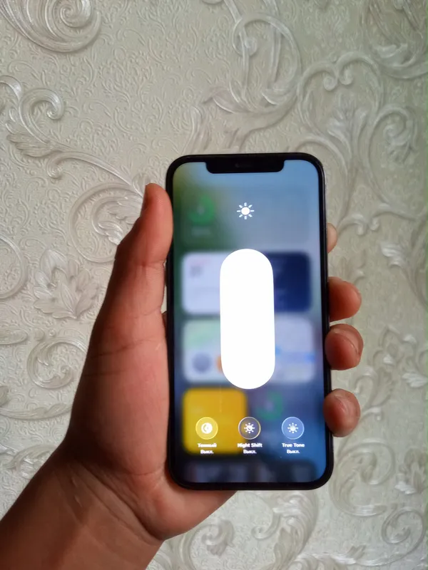 Iphone 12 Pro 256. Batareya 74. Vakum Ideal 2 Iphone 12 Pro 256. Batareya 74. Vakum Ideal 2