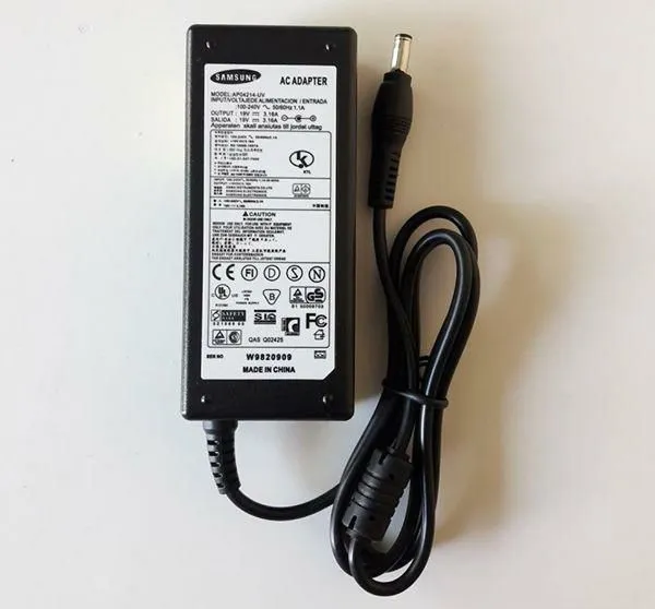 Скидка!Доставка ! Samsung 19 v 3,16 a, адаптер / блок питания