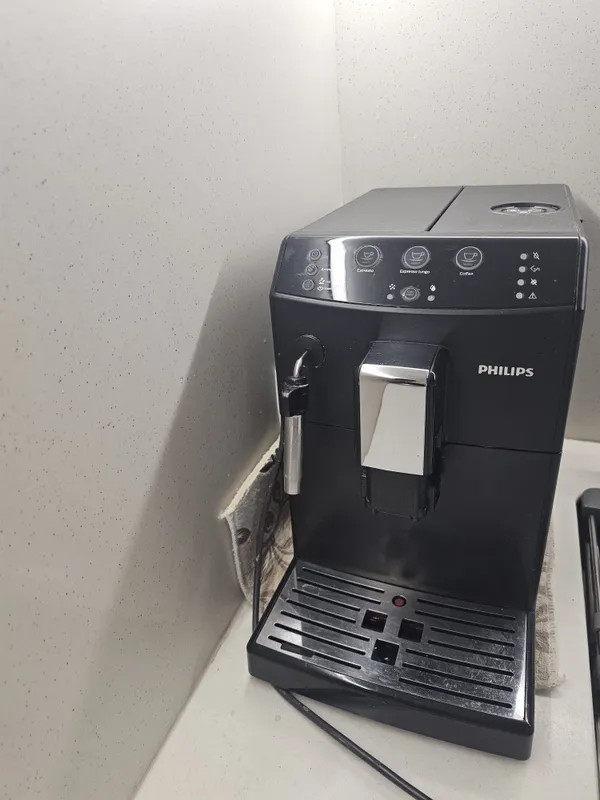 Кофемашинка Philips б/у
