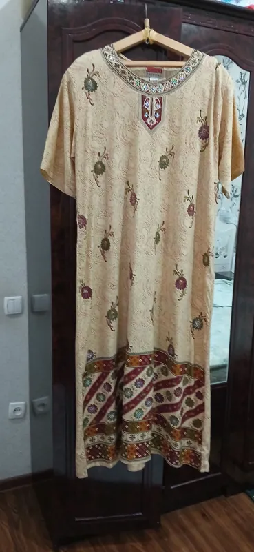 Qizlar va ayollar uchun ko‘ylak sotaman 2 Qizlar va ayollar uchun ko‘ylak sotaman 2