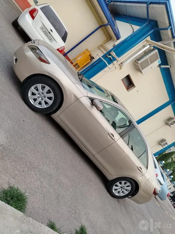 Toyota Camry xv 40 Avtomat sotiladi xolati yaxwi generalni beriladi 5 Toyota Camry xv 40 Avtomat sotiladi xolati yaxwi generalni beriladi 5
