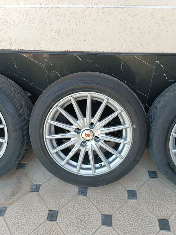 Vossen Diska 205 55 R16 Holati Ortacha — фото 4