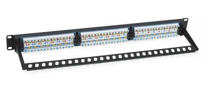 патч панель 24 порта cat 6 — фото 1