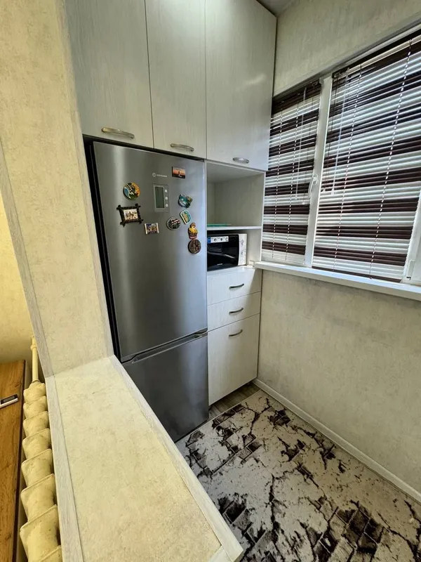 Продае Мирзо Улугбекский район 1/4/4 массив Феруза — фото 3
