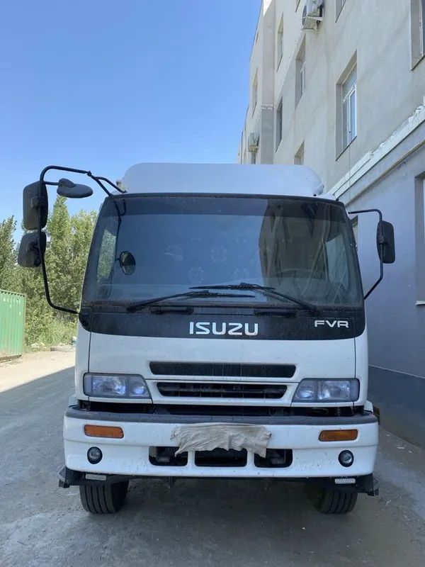 Isuzu ideal holatda xaydashga tayyor 1 Isuzu ideal holatda xaydashga tayyor 1