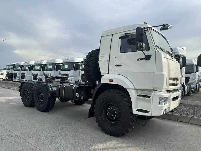 КАМАЗ 44108 6х6 1 КАМАЗ 44108 6х6 1
