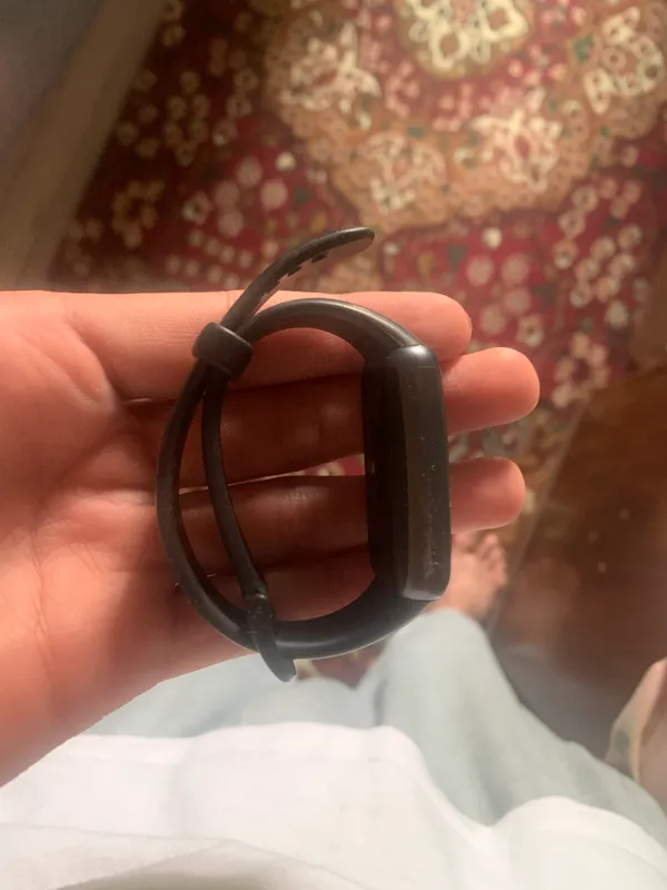 Huawei band 6 kar dok bor xamsi