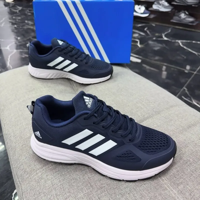 Adidas made in Vietnam