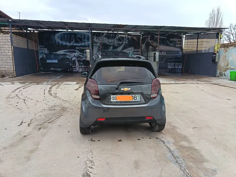 Spark 8.500$ келишилади
