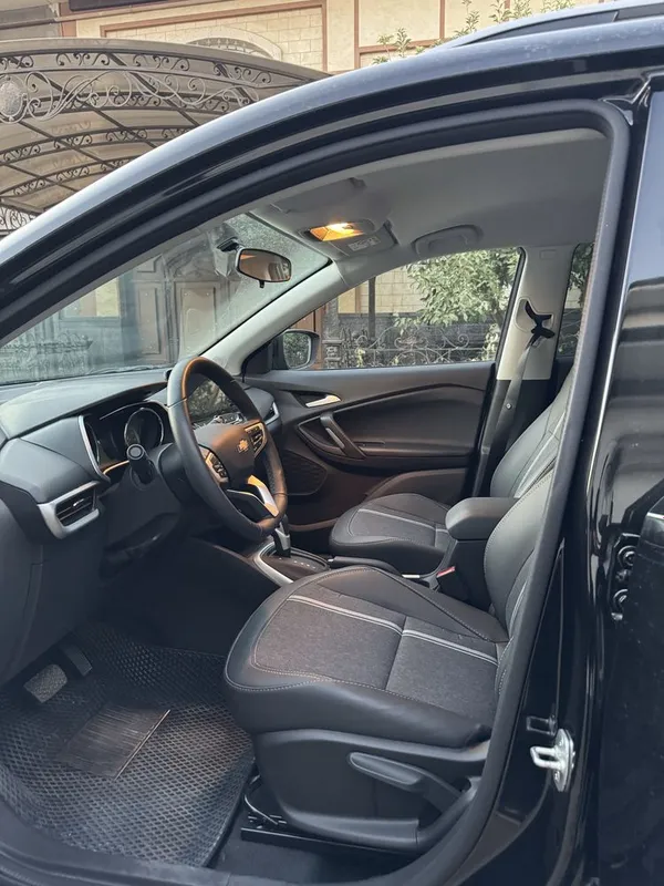 Tracker LTZ Plus 2026 6 Tracker LTZ Plus 2026 6