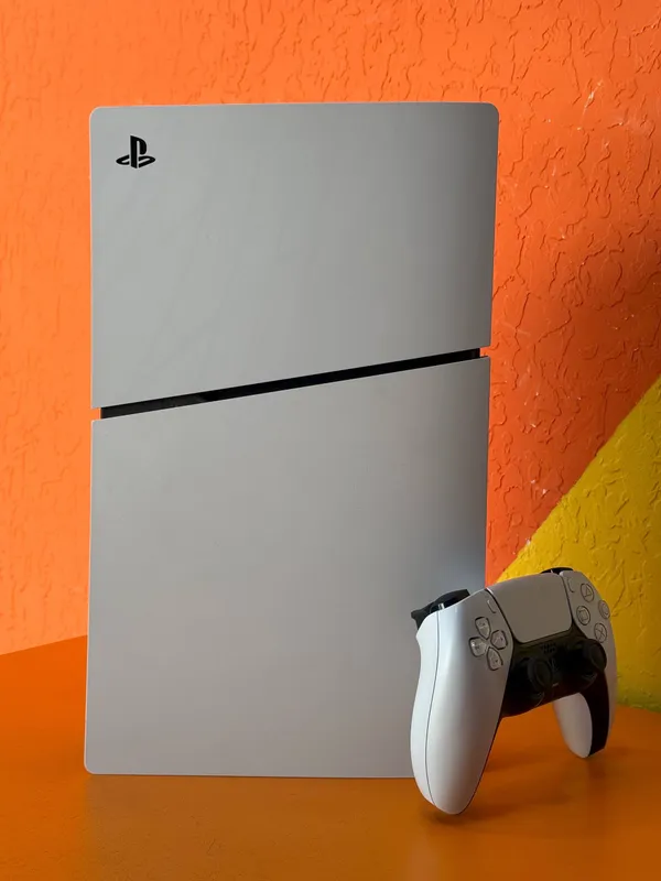 Игровая консоль PS5 Slim 1 Игровая консоль PS5 Slim 1