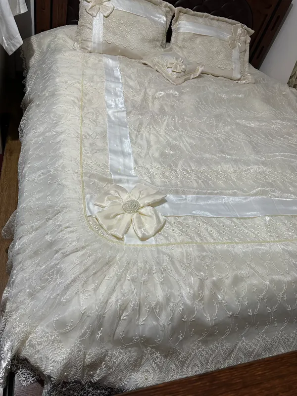 Продаётся спальный комплект в хорошем состоянии 2 Продаётся спальный комплект в хорошем состоянии 2