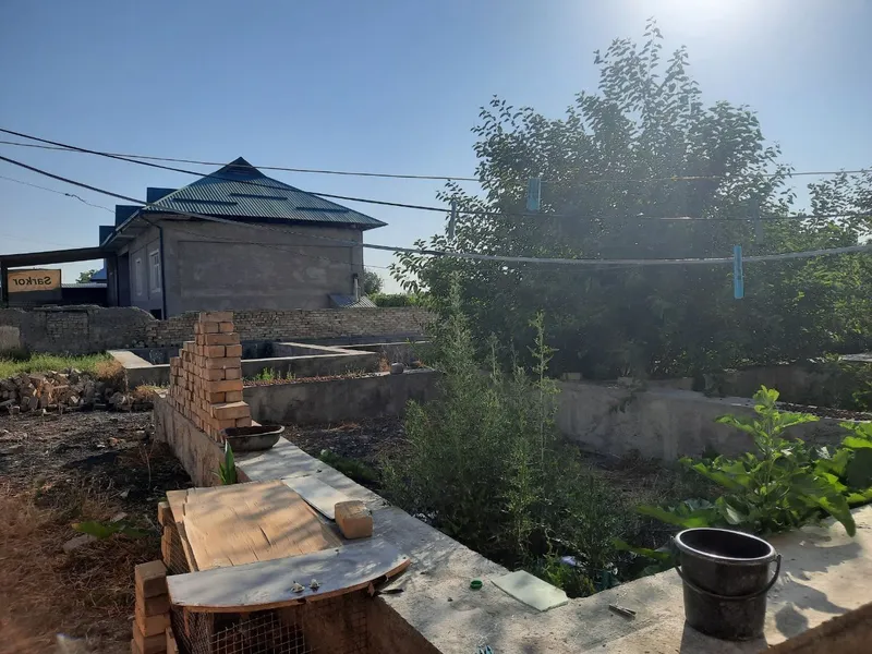 Yer uchaska sotiladi 15 sotik Yer fundament quyilgan — фото 1