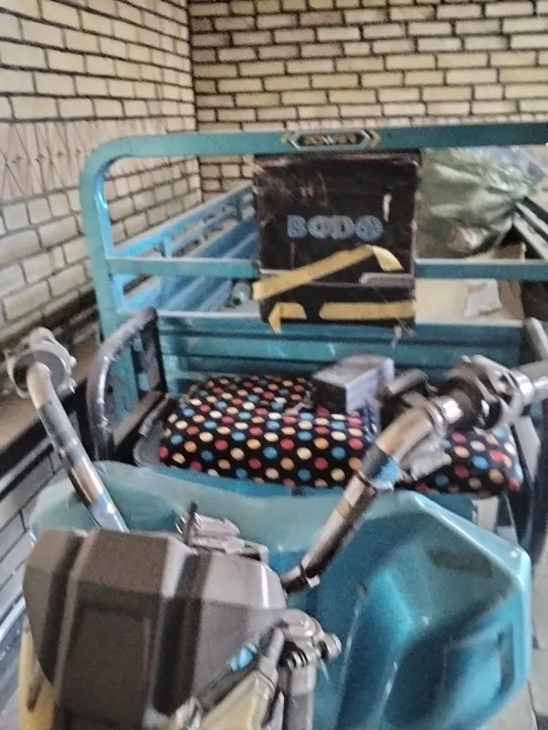 Elektron yuk tashuvchi mototsikl 3