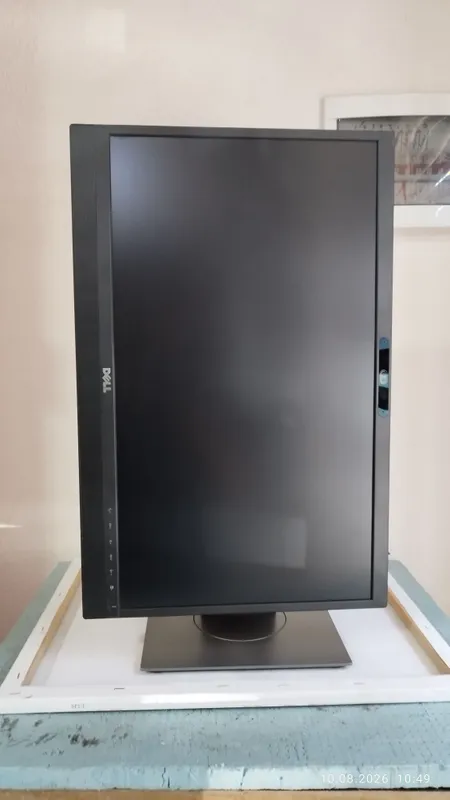 Мониторы DELL 24" IPS 3 Мониторы DELL 24" IPS 3