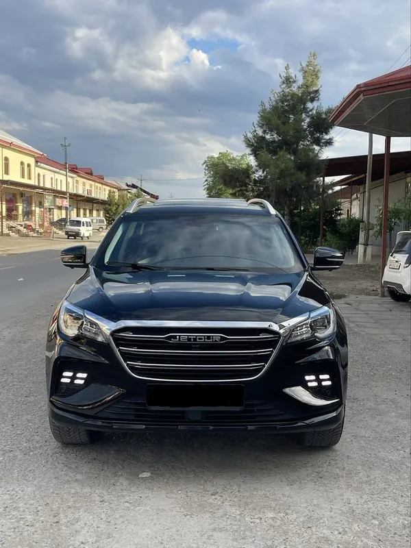 Jetour X70 full restayling срочна сотилади!